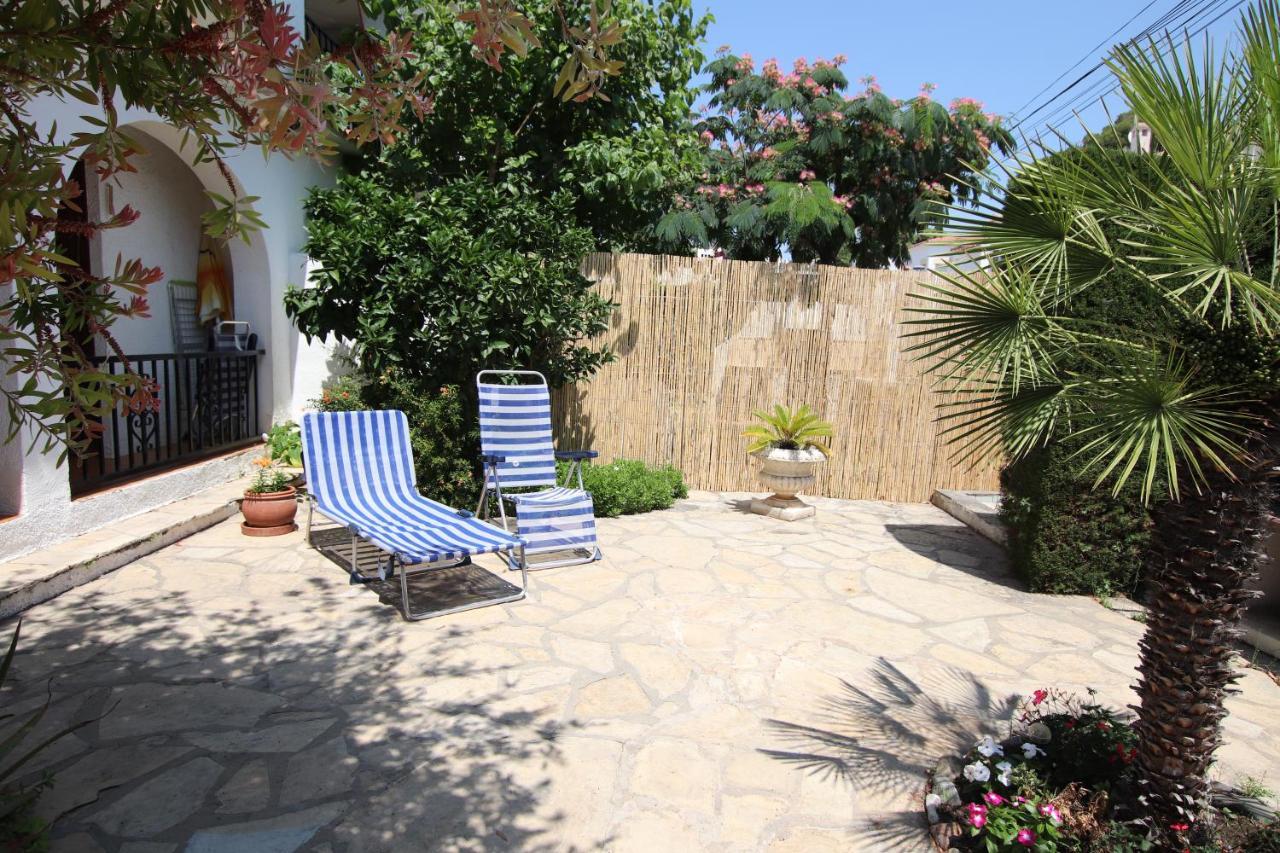 Planta Baja, Primera Linea, Playa, Jardin Privado, Ardiaca, Cambrils, Apartamento Jacqueline Exterior photo